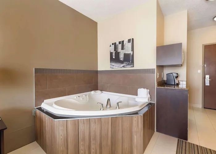 Best Western Plus Peace River Hotel & Suites